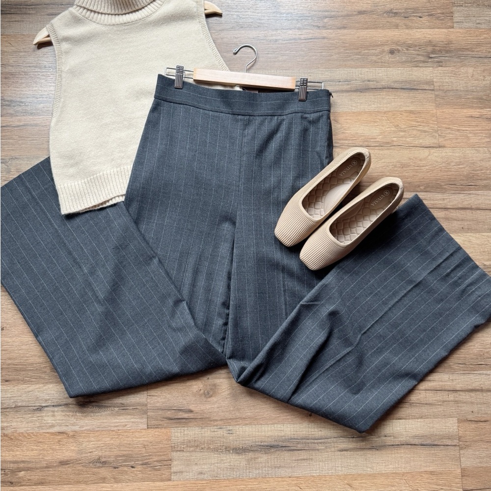 Zara pinstripe high rise bottoms